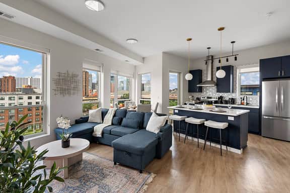 Top-Floor Condo with Skyline Views + Parking + Gym