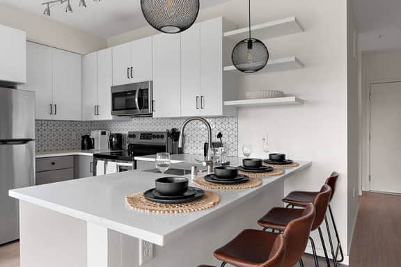 E426 Luxurious & Spacious 3BD Condo DT Minneapolis