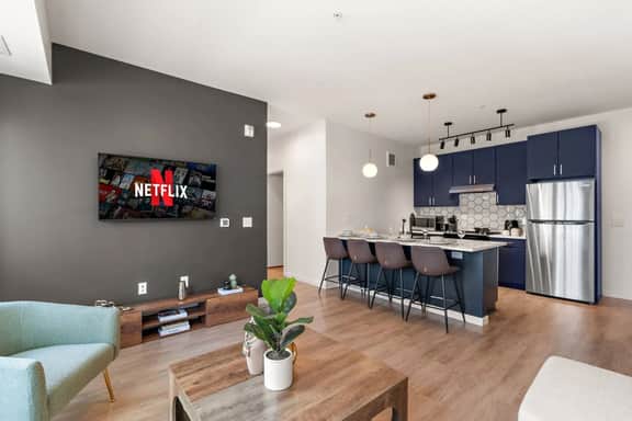 W208 Spacious & Luxury | 2Bd Condo DT Minneapolis