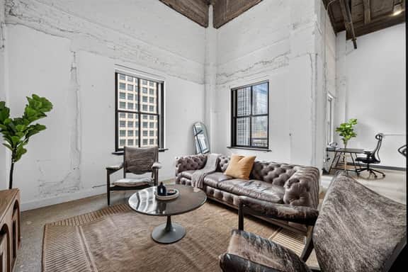 Penthouse Loft | Downtown Dallas | Pool+Gym+Office - Image 2
